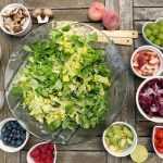Maaltijdboxen met voorgepland menu voor gezinnen, inclusief ingrediënten en recepten klaar voor bereiding thuis