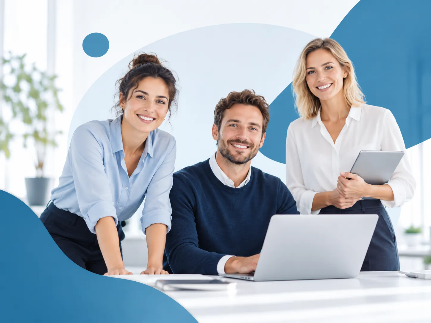 Professioneel team staat klaar om bezoekers te helpen met vragen, informatie en contact.